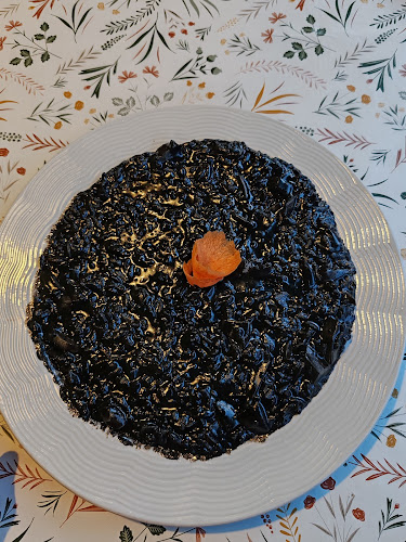 Okrepčevalnica Rižot-In, Karmen Jošić s.p. - Gastronomija in gostinstvo