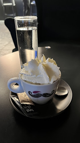 Opinii despre Hedonist Caffe în Ljubljana - Gastronomija in gostinstvo