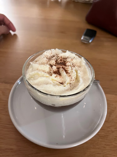 Grajski vrt ART&DECO CAFÉ - Gastronomija in gostinstvo