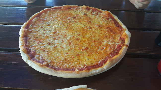 Picerija Ancora - Gastronomija in gostinstvo