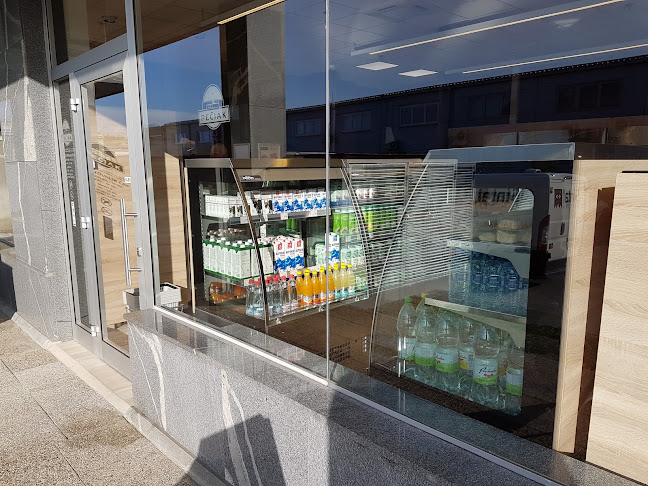 Pekarna Pečjak Bife PIRAMIDA TRZIN - Trzin