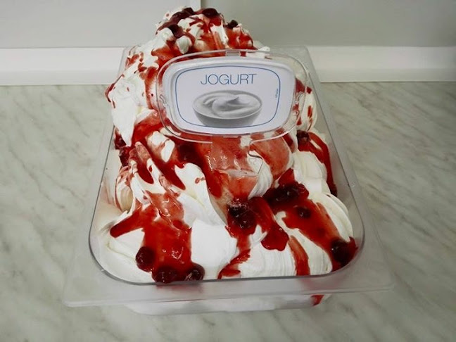 Sladoledarna Vanilija - Gastronomija in gostinstvo