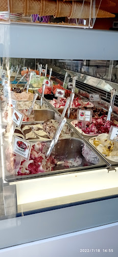 Pristaniška ulica 15, 6000 Koper