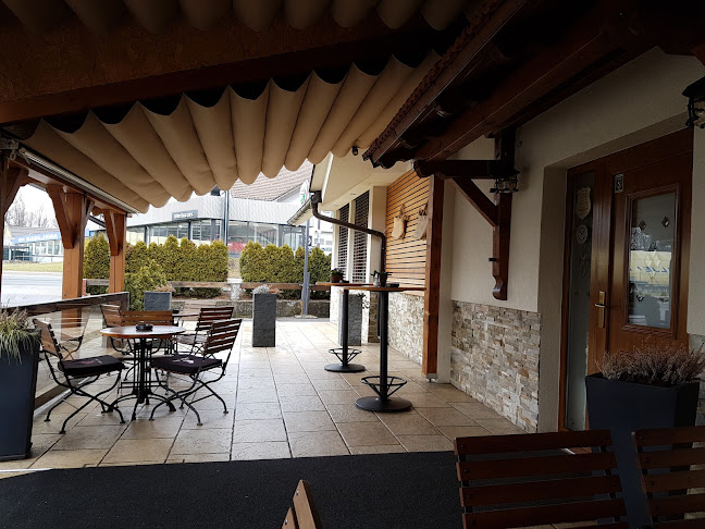 Dnevni bar pri Klobasarju Urška Košir s.p. - Gastronomija in gostinstvo