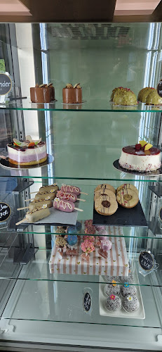 SLAŠČIČARNA SLADKA KASTINA - Gastronomija in gostinstvo