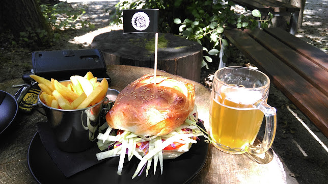 Buldog Bar, Gostinstvo, d.o.o. - Gastronomija in gostinstvo