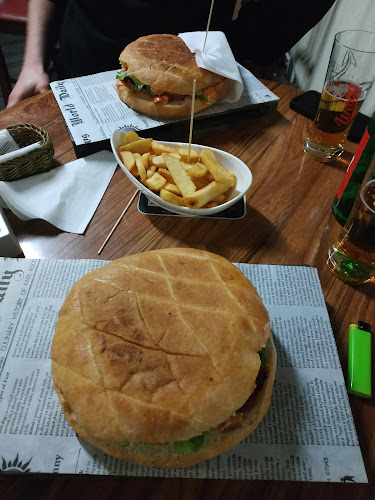 Opinii despre Serminček Bar & Grill Koper în Koper - Gastronomija in gostinstvo