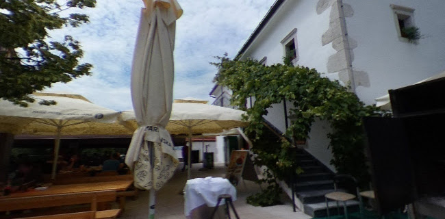 Modrijanova domačija / Grill - Postojna