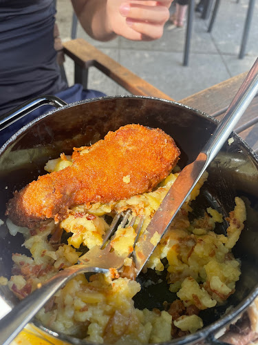 Opinii despre Slovenska Hiša - Figovec în Ljubljana - Gastronomija in gostinstvo