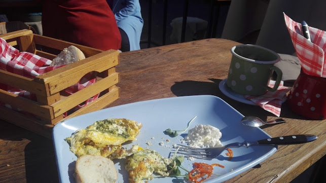 Slovenska Hiša - Gastronomija in gostinstvo