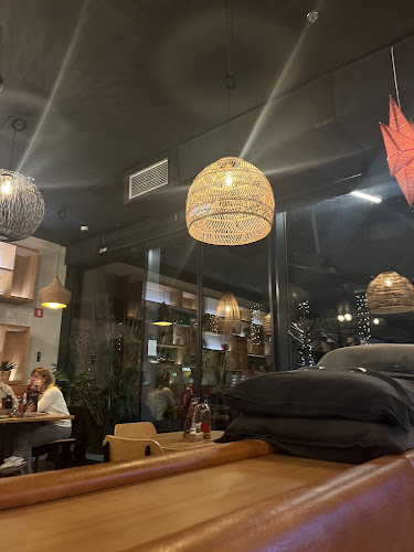 Bazilika - Gastronomija in gostinstvo