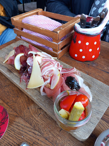 Comentarii opinii despre Slovenska Hiša