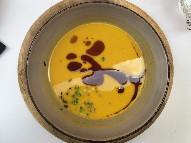 vhod iz Malega trga, Trubarjeva cesta 7, 1000 Ljubljana