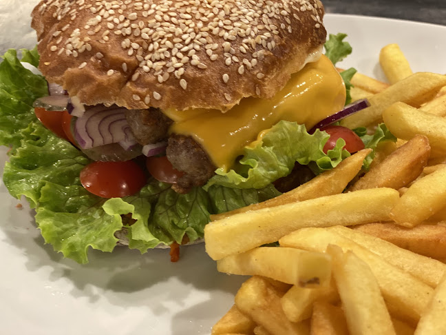 Opinii despre M&K Domače jedi în Izola - Gastronomija in gostinstvo