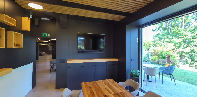 Posestvo Gjerkeš, restavracija in vinska klet - vrhunska vina in penine - prenočišča