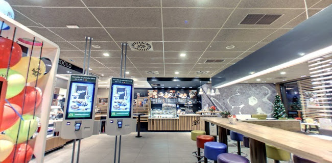 McDonald's Ptuj - Gastronomija in gostinstvo