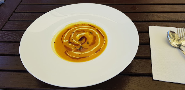 Oaza GRILL - Gastronomija in gostinstvo