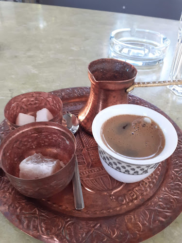 Sarajevski grill Pavza - Gastronomija in gostinstvo