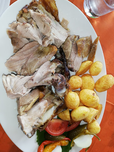 Podgrad 105, 6244 Podgrad