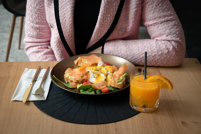 Operna Klet - Gastronomija in gostinstvo