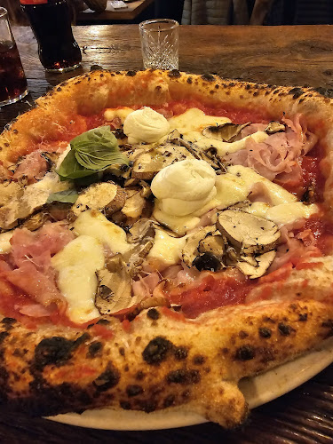 Opinii despre Pop’s Pizza în Ljubljana - Gastronomija in gostinstvo