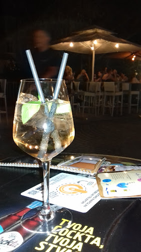 Opinii despre Nabrežje 15 în Ljubljana - Gastronomija in gostinstvo