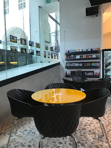 Opinii despre STOW COFFEE în Ljubljana - Gastronomija in gostinstvo