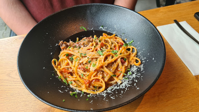 Comentarii opinii despre uno.