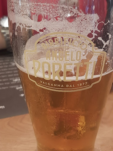 Casa della Pizza - Gastronomija in gostinstvo