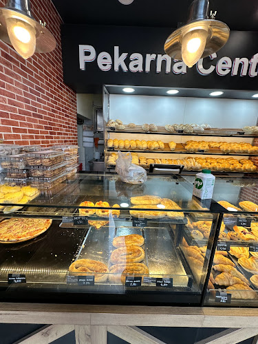 Opinii despre Meti-Pek pekarstvo in slaščičarstvo d.o.o., poslovna enota pekarna Kamnik 2 în Kamnik - Gastronomija in gostinstvo