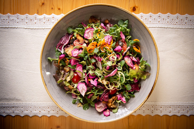 Črna vas 265, 1000 Ljubljana