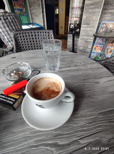 Caffe bar "Žogica" - gostinski lokal Dragan Petrović s.p. - Gastronomija in gostinstvo