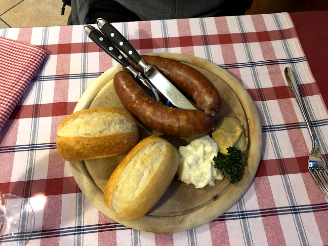 Restavracija in prenočiščaTulipan