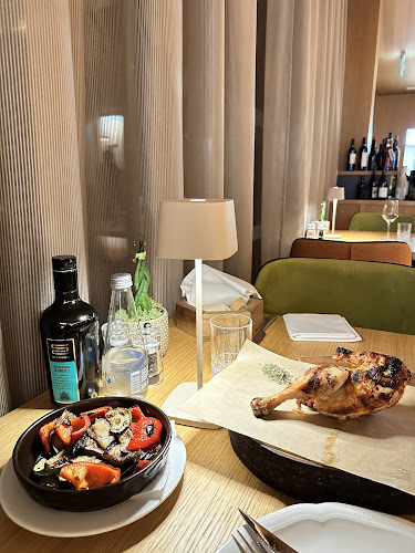 Opinii despre Restavracija Robin în Ljubljana - Gastronomija in gostinstvo