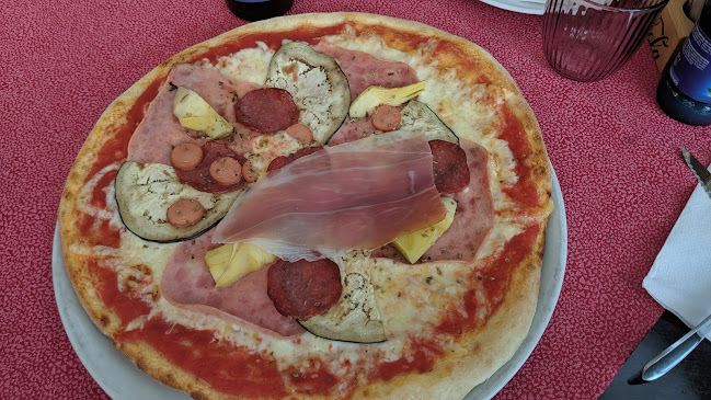 Opinii despre Pivovarna in pivnica Kratochwill în Ljubljana - Gastronomija in gostinstvo