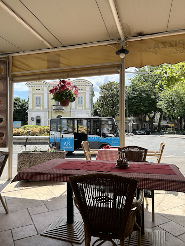 Trg republike 1, 6310 Izola