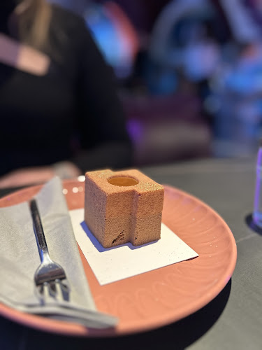 Opinii despre Wonderland Ljubljana în Ljubljana - Gastronomija in gostinstvo