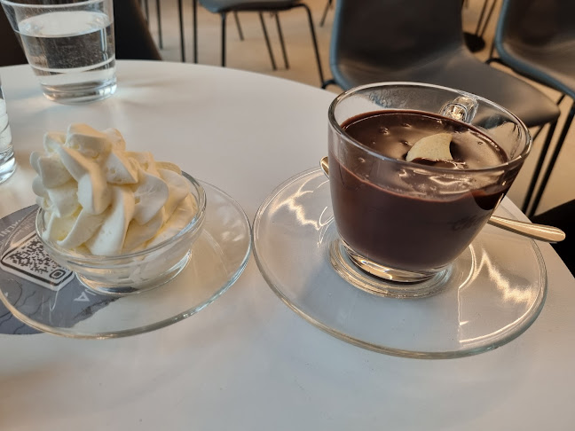 Kavarna Triglav (Nackle d.o.o.) - Gastronomija in gostinstvo