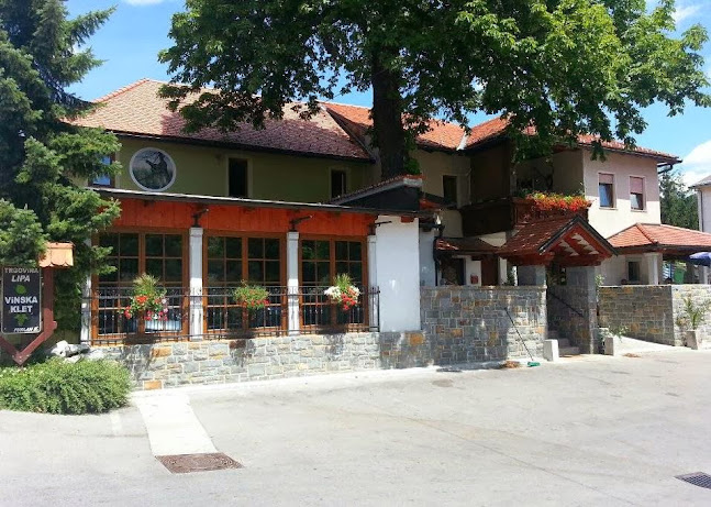 Bar Brne - Gastronomija in gostinstvo