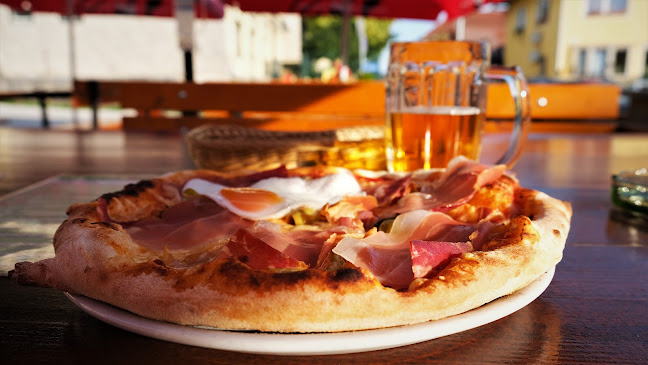 Kolodvorska cesta 24, 8340 Črnomelj