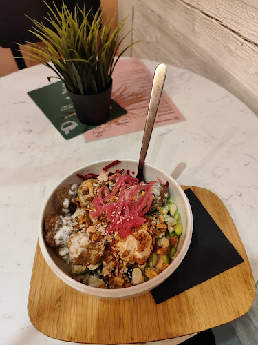 TINK superfood - Poke Bowls | Brunch | Matcha - Ljubljana