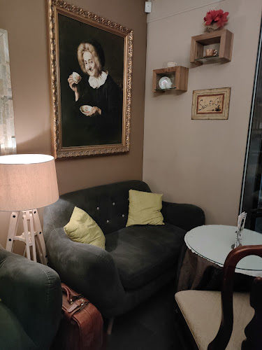 Comentarii opinii despre Kofi Plac