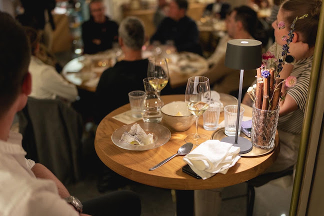 Grajski vrt ART&DECO CAFÉ