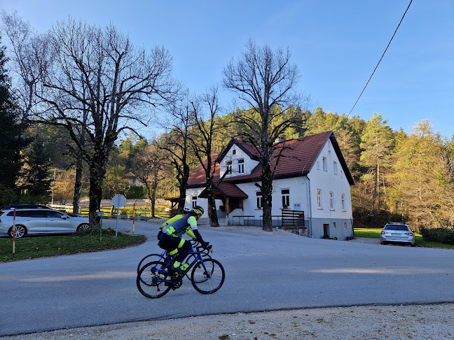 Gostilna Cajnarje - Gastronomija in gostinstvo