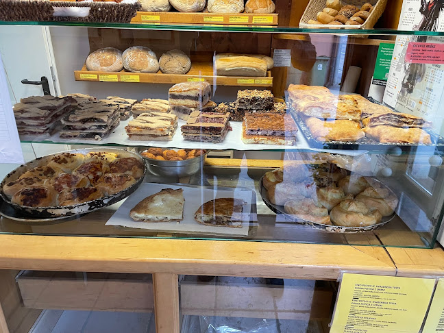 Dvorska Pekarna, Lea Kump Kastelic S.P.