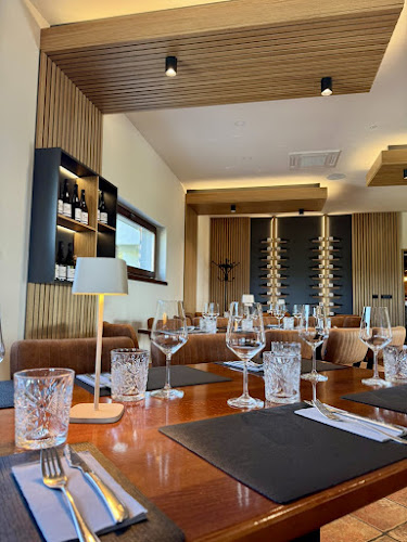 Plešivo, 38 - Goriška Brda, Slovenija, 5212 Dobrovo