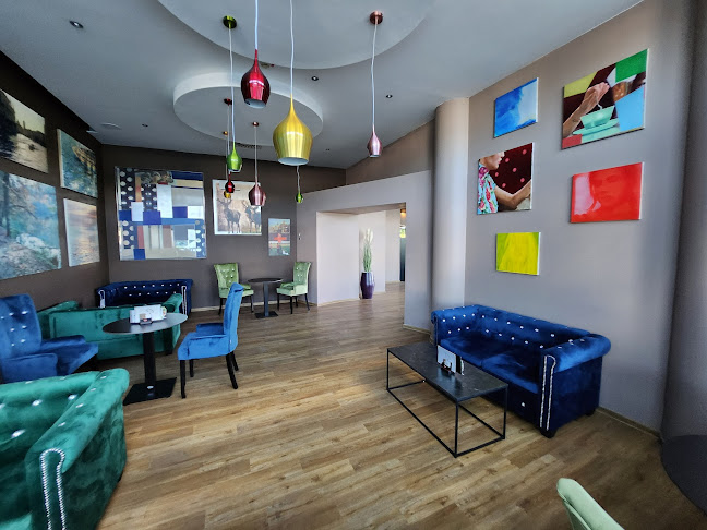 Cozy Bar - Gastronomija in gostinstvo