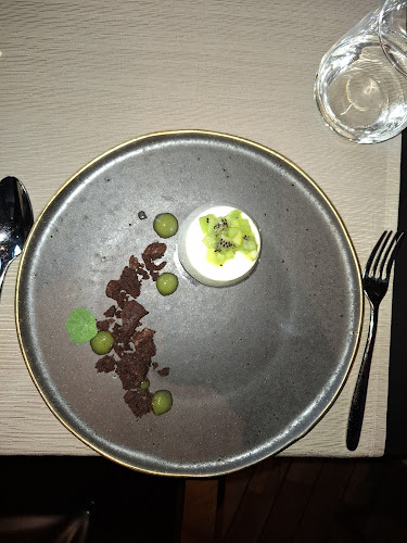 Opinii despre NOE Wine Bar & Restaurant în Volčja Draga - Gastronomija in gostinstvo