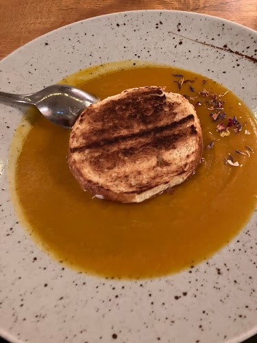 Plečnikov trg 1, 1000 Ljubljana