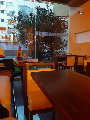 Opinii despre Kavarna stil - Burger okrepčevalnica Sonja Kebert s.p. în Maribor - Gastronomija in gostinstvo